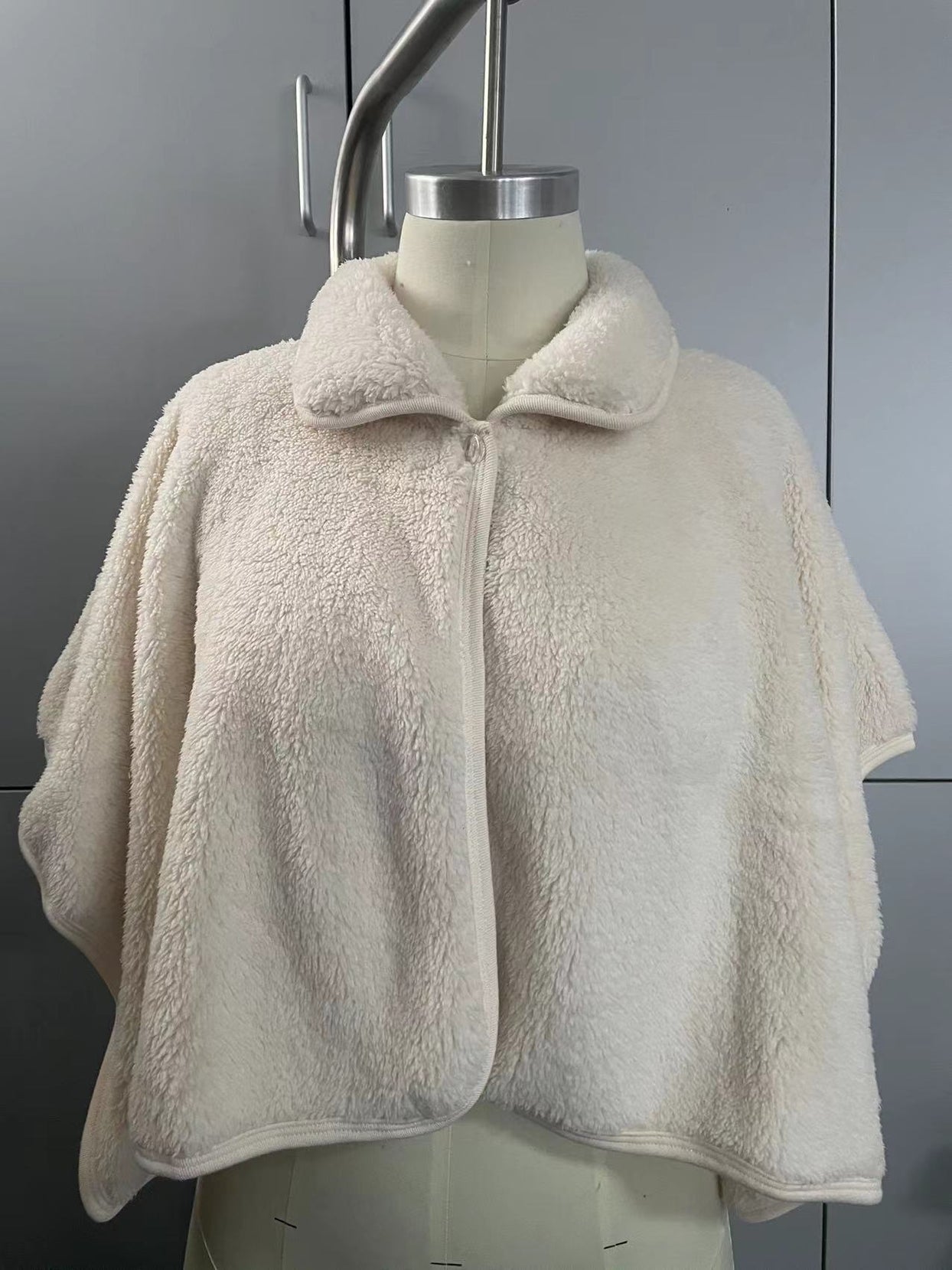 EasyOn EasyOff Bed Jacket - Easy On Easy Off Products (inc NEW DROP WAIST DRESSES)