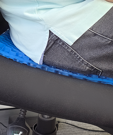 EasyOn EasyOff Seat Cushion