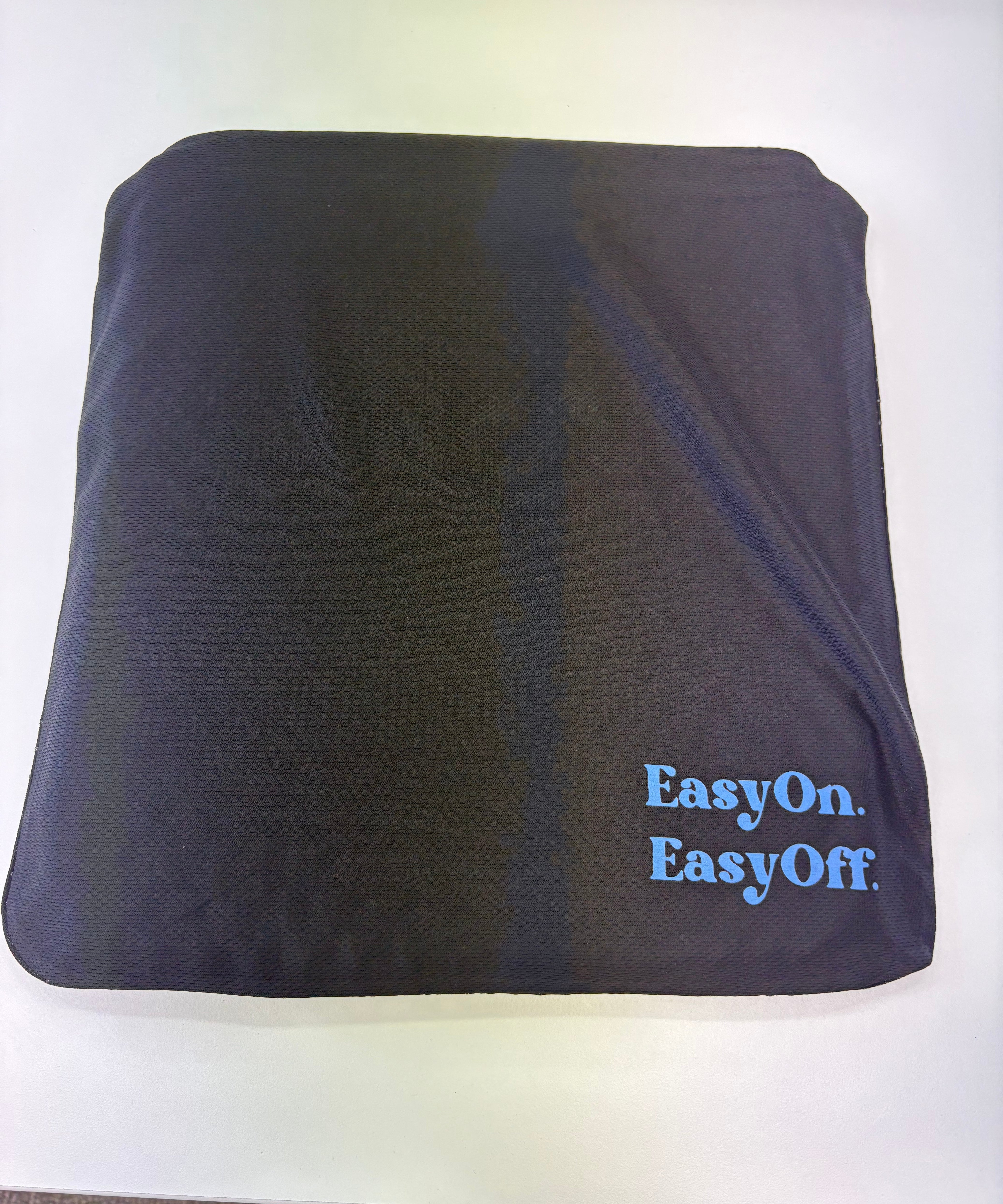 EasyOn EasyOff Seat Cushion