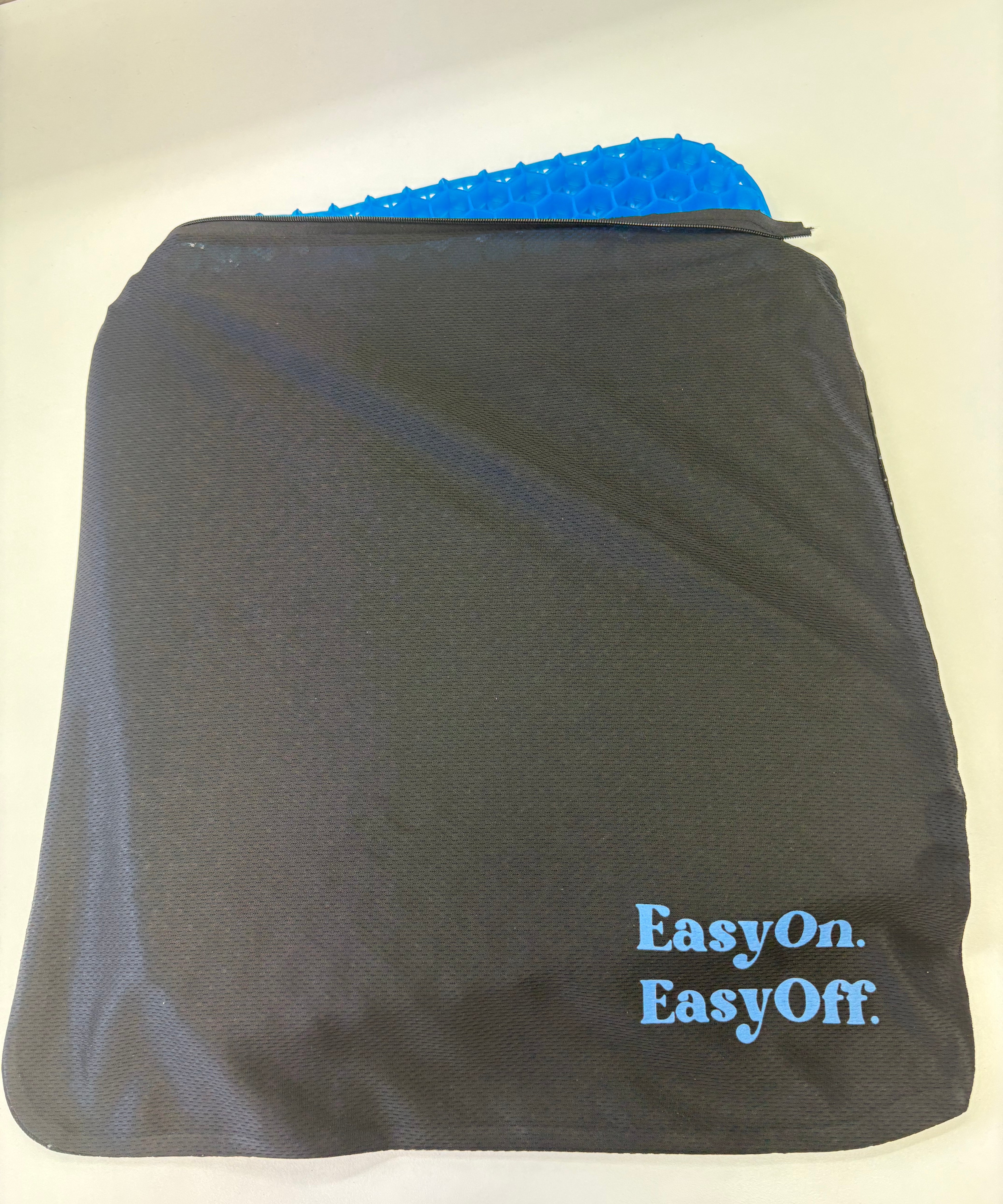 EasyOn EasyOff Seat Cushion