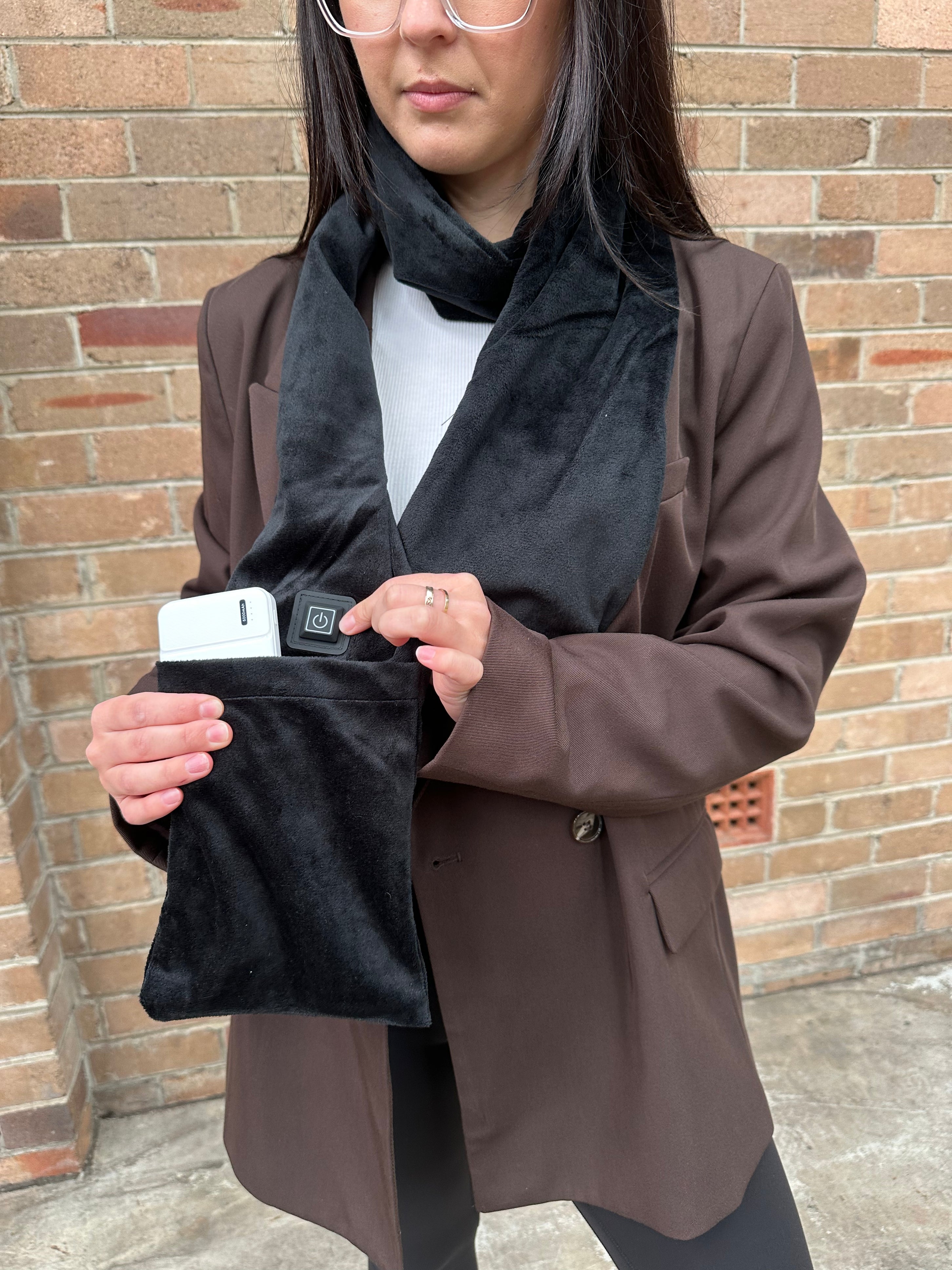 EasyOn EasyOff Smart Heating Scarf