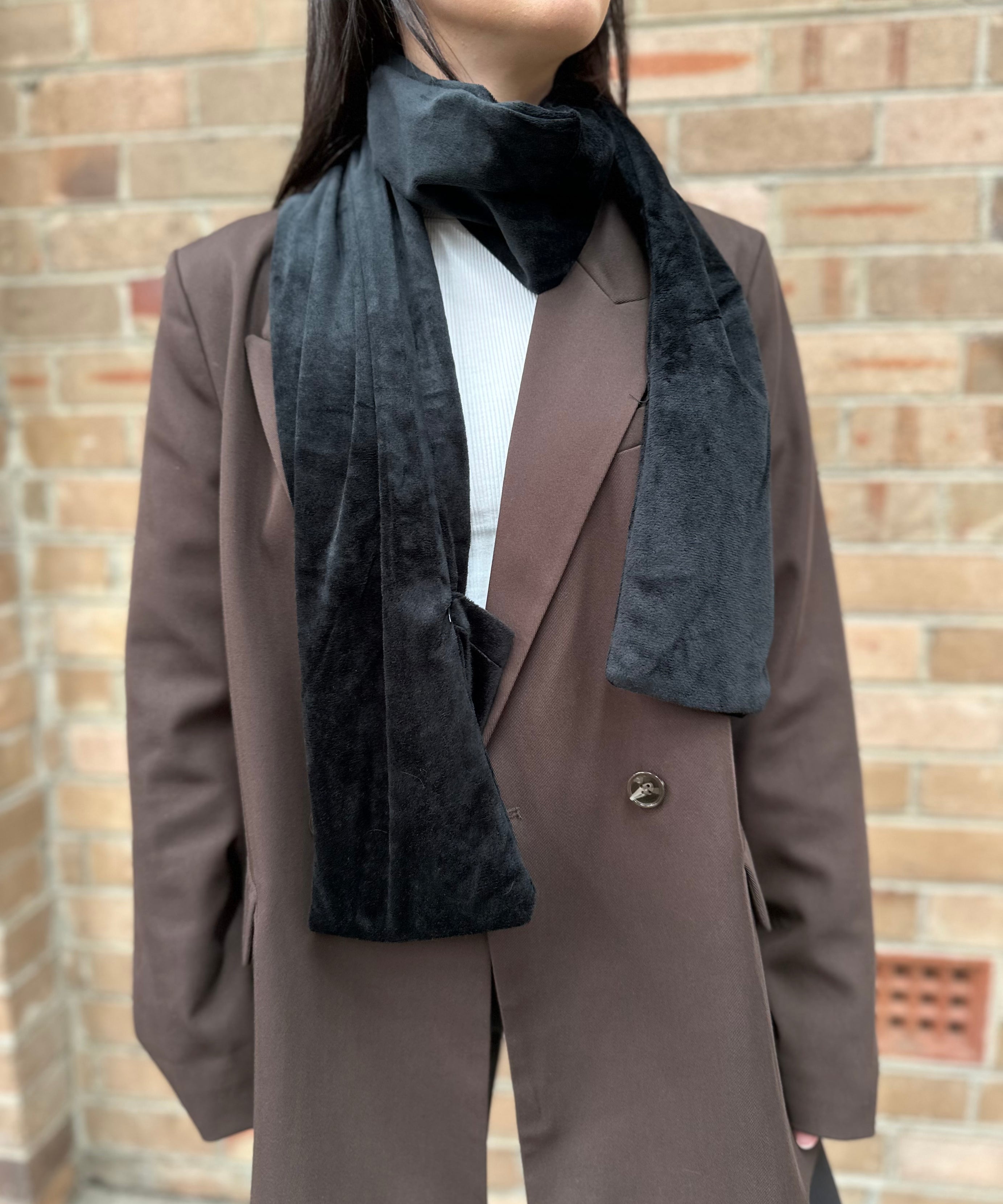 EasyOn EasyOff Smart Heating Scarf