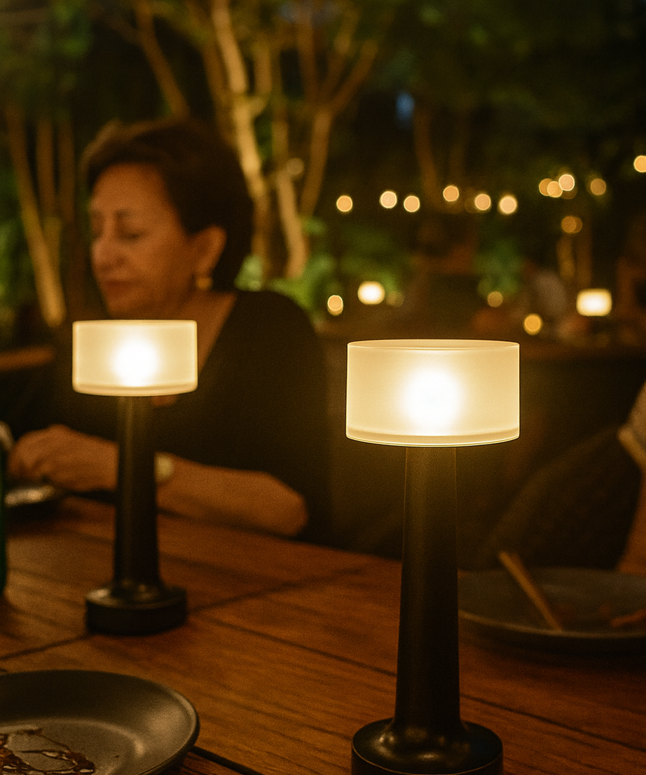 EasyOn EasyOff Table Lamp
