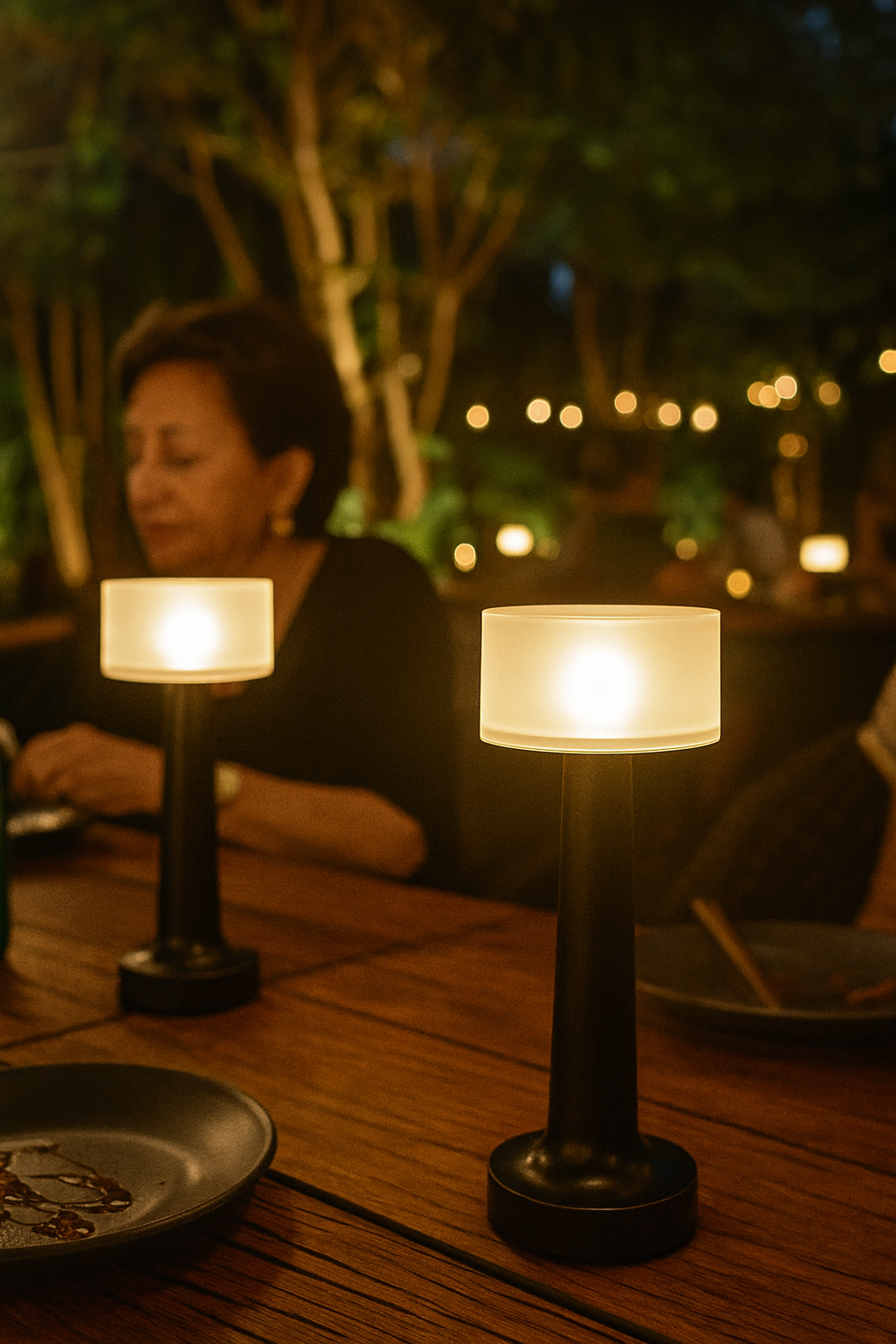 EasyOn EasyOff Table Lamp