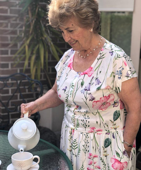 Capri Fleur Drop Waist Dress With Short Sleeves & Pockets